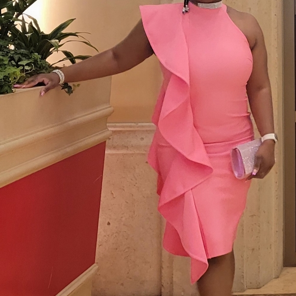 Side Drape Midi Dress - Picture 4 of 5